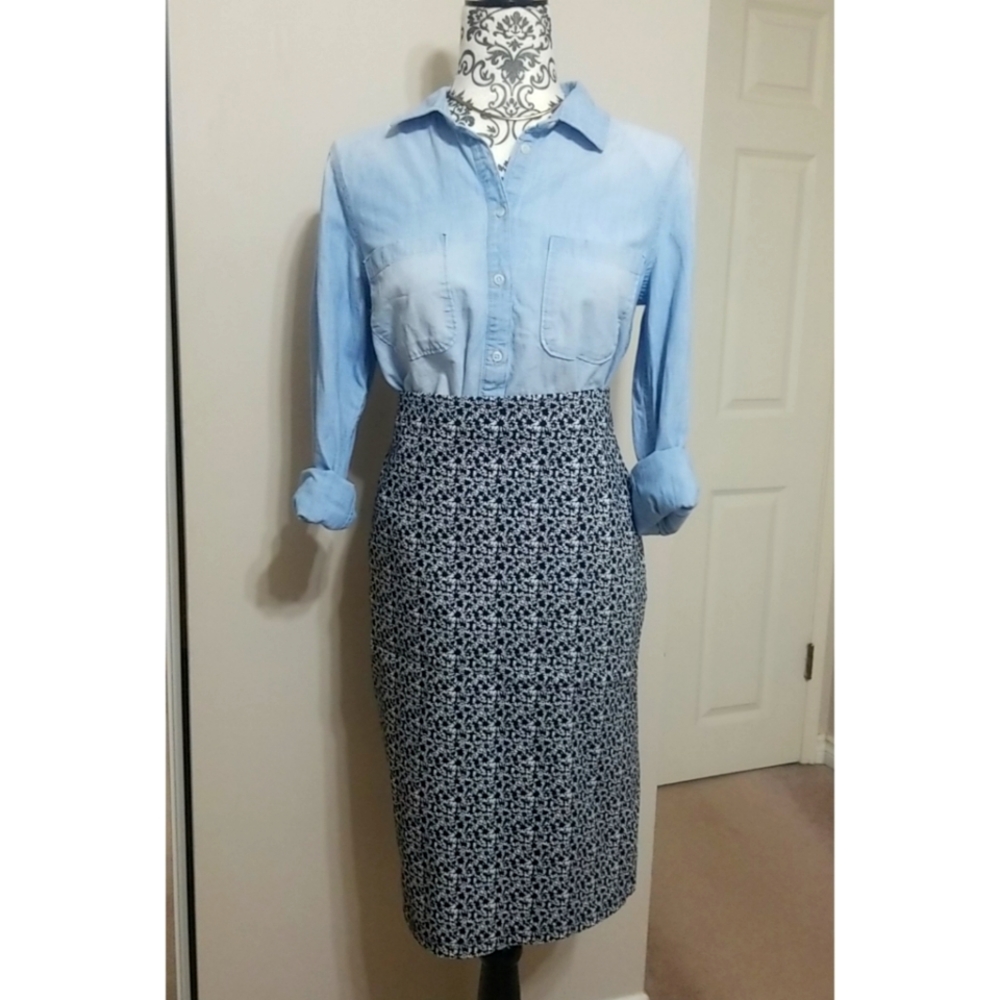 Jules and Leopold, large pencil skirt